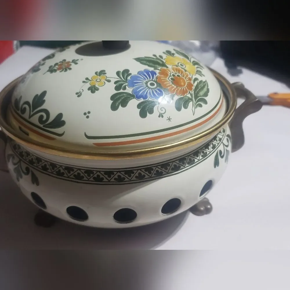 Vintage Fissler Asta Old Amsterdam Pattern Enamelware Warmer Brass Handles